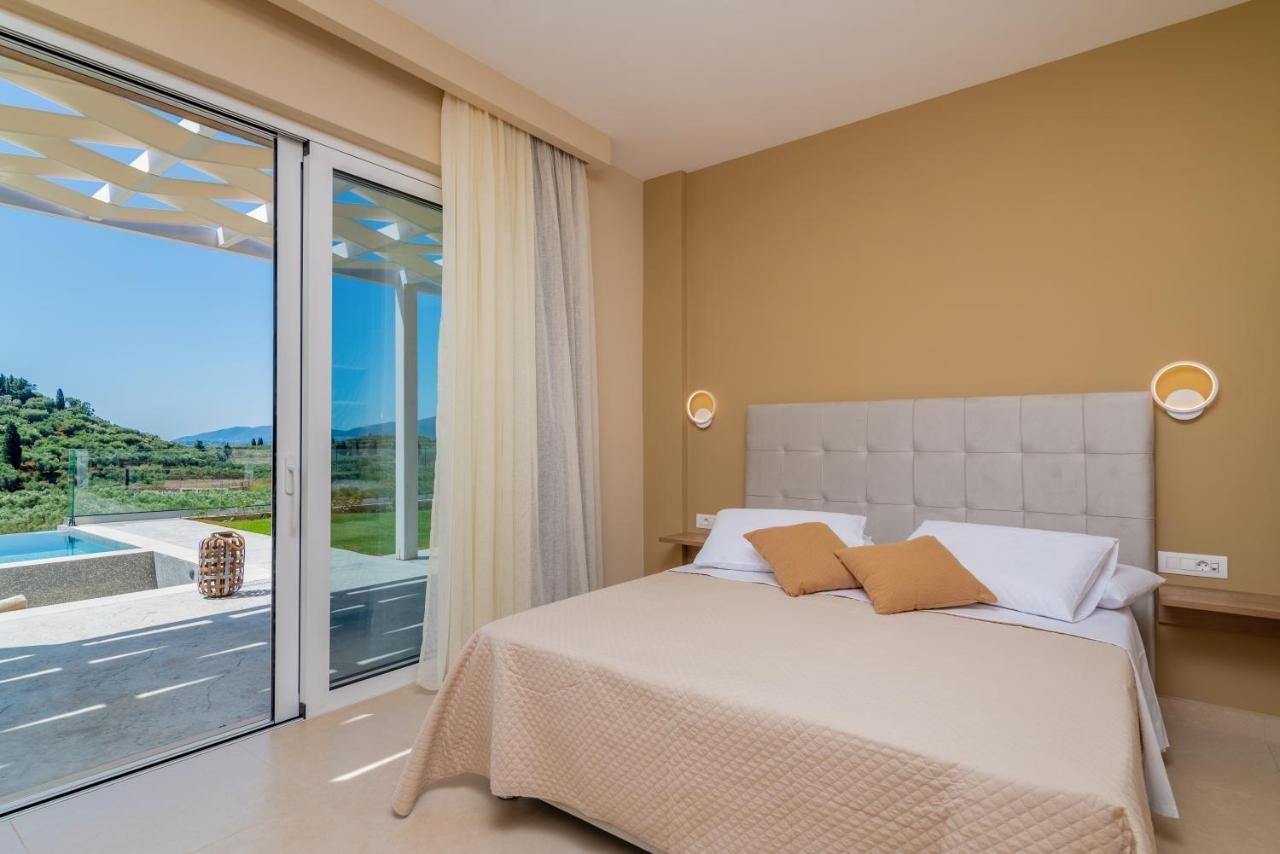 Spartakos Luxury Villa 2 Koukounaria Exterior photo